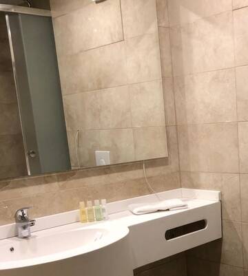 Фото номера Двухместный номер с 1 кроватью Отель Hotel Agora г. Нептун 7