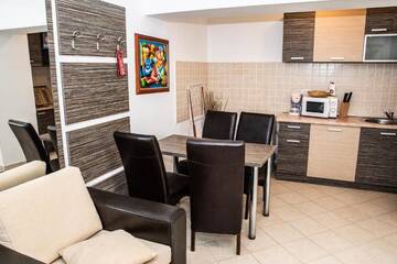 Фото номера Апартаменты с 1 спальней Апарт-отели Club Residence Apartments г. Нептун 25