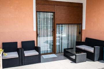 Фото номера Апартаменты с 3 спальнями Апарт-отели Club Residence Apartments г. Нептун 6