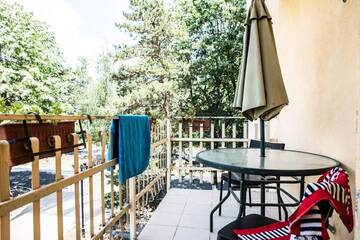 Фото номера Апартаменты с 1 спальней Апарт-отели Club Residence Apartments г. Нептун 32